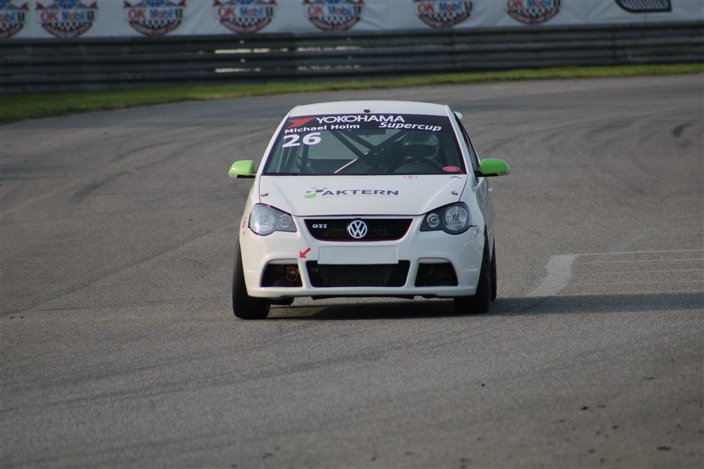 Michael Holm håber på at kunne tage flere pokaler med hjem fra denne weekend, i både Yokohama SuperCup 200 og Oldboysmesterskabet, ligesom han gjorde tilbage i september 2020 til Light Race.
(Foto: JJ Media)
